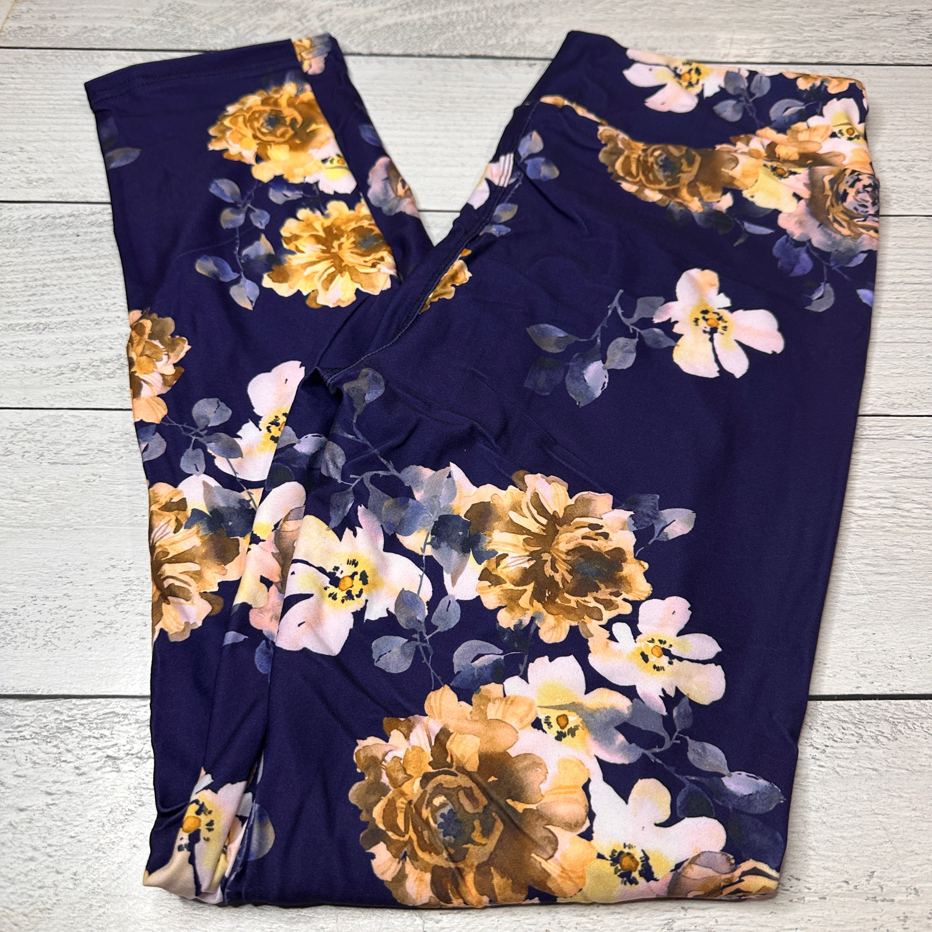 OS - Adult Leggings Bundle - 11