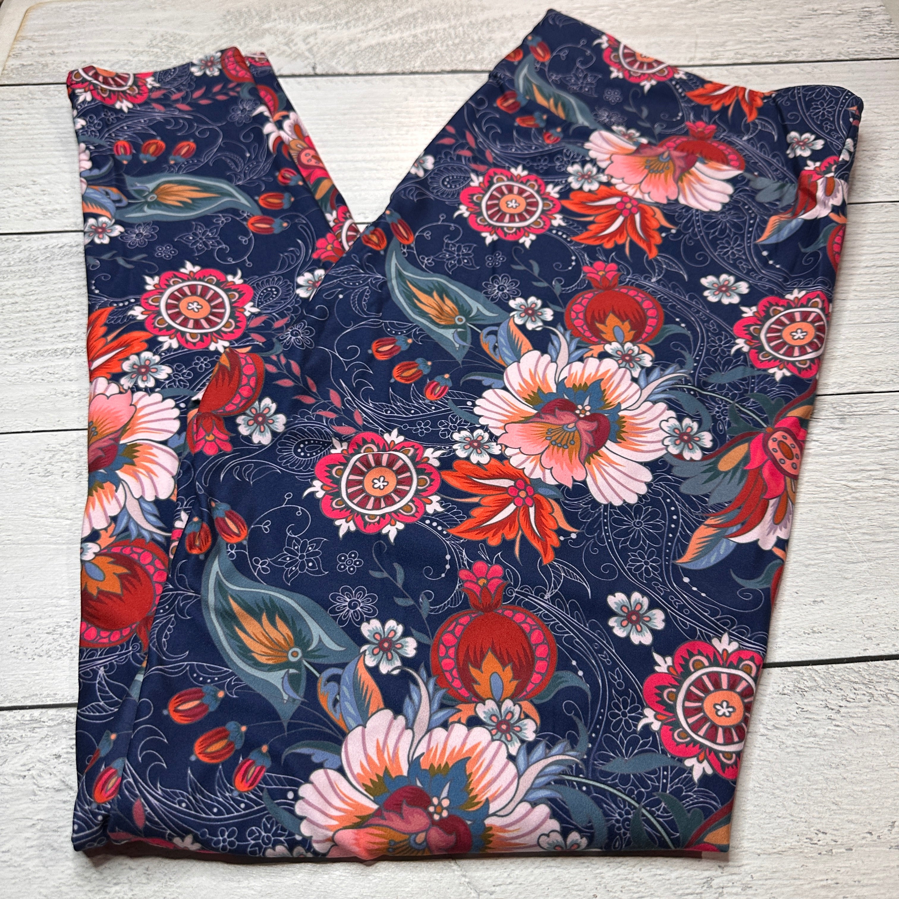 TC - Adult Leggings Bundle - 13