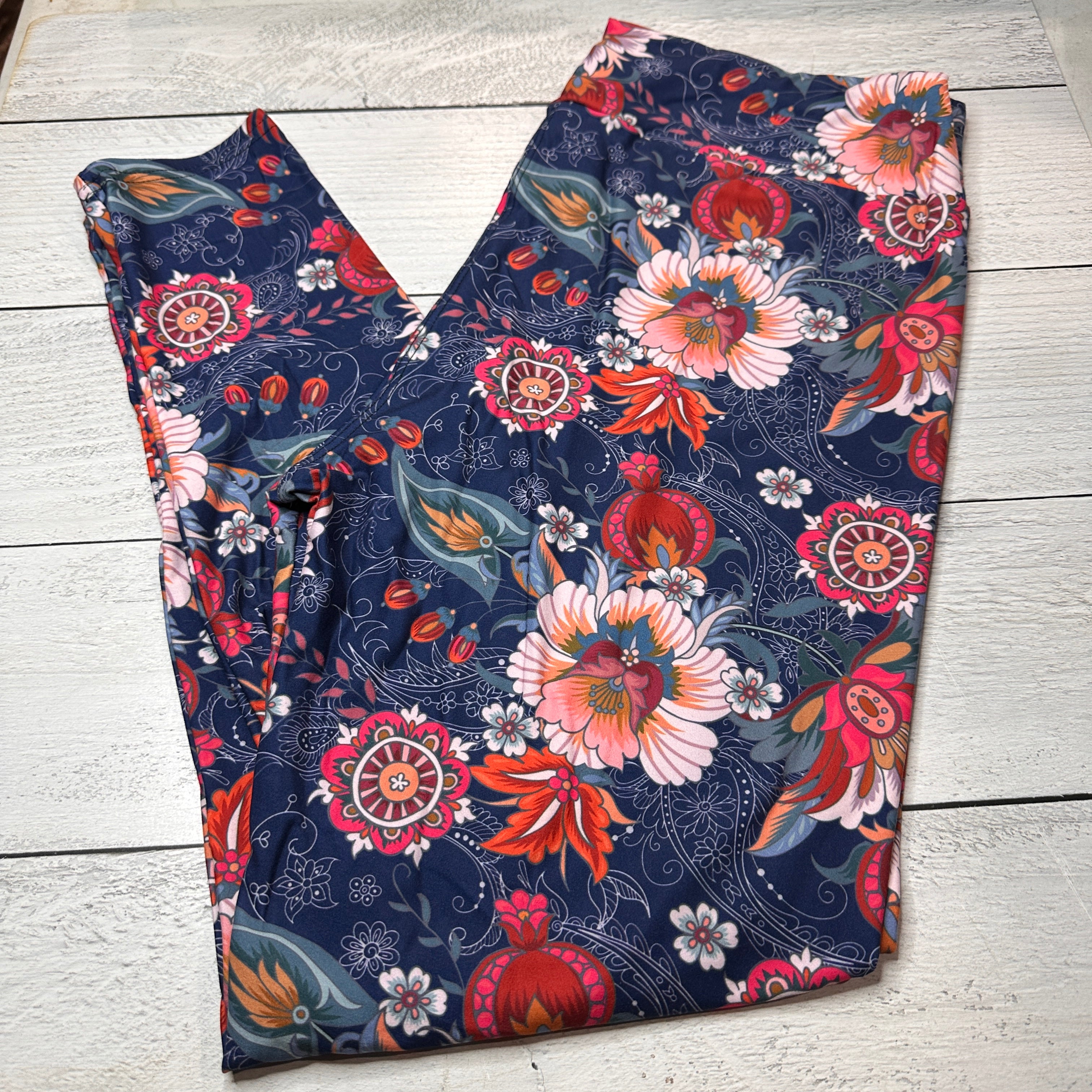 TC - Adult Leggings Bundle - 1