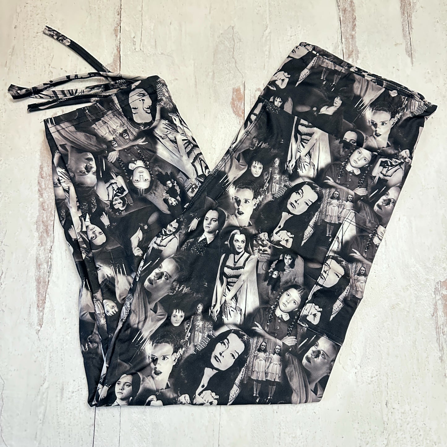 Ladies of Horror Ruched Cuff Capris with Side Pockets