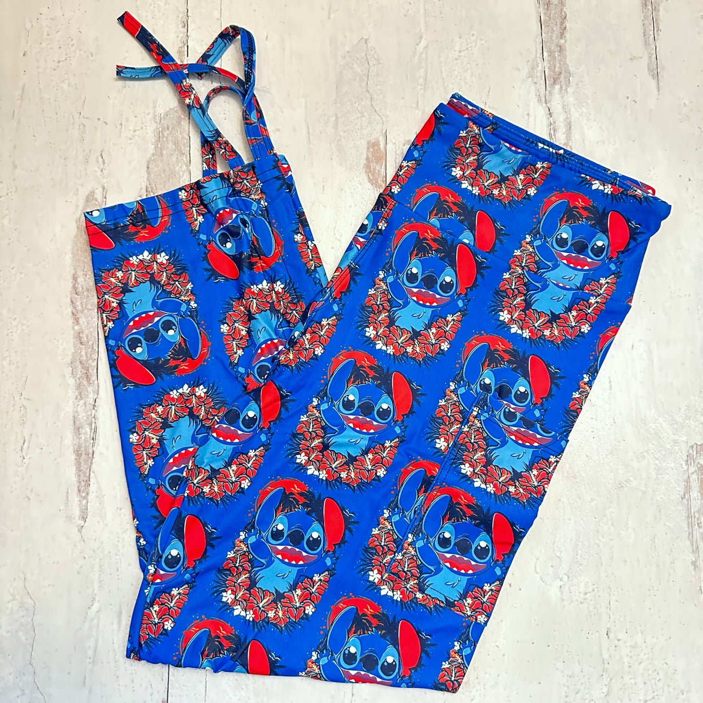 Aloha Friend Ruched Cuff Capris with Side Pockets