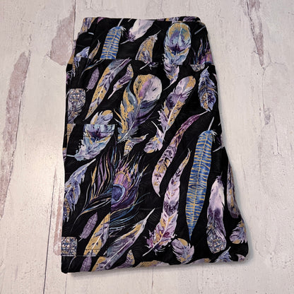 Purple Feathers - Leggings with Pockets