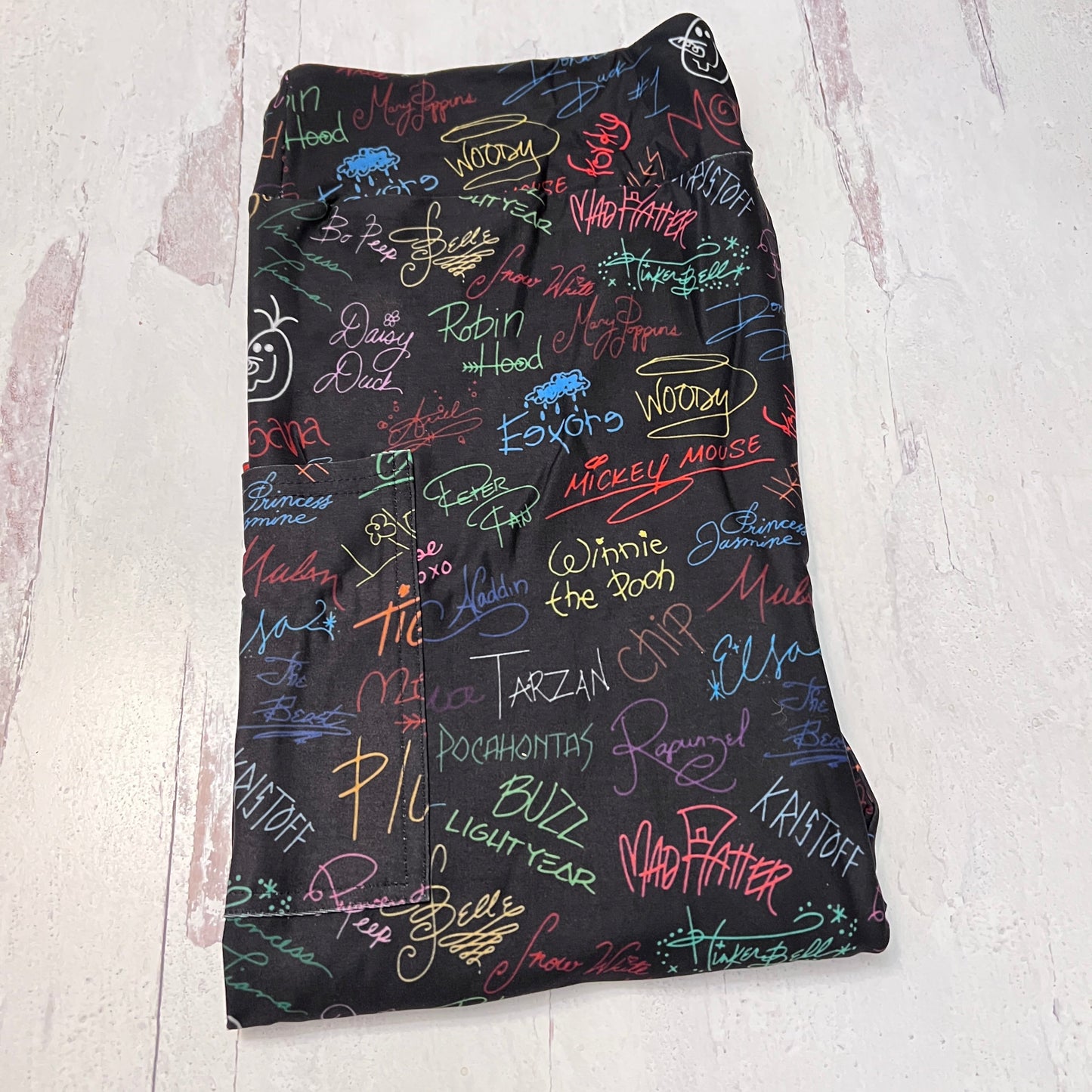 Signed - Leggings with Pockets