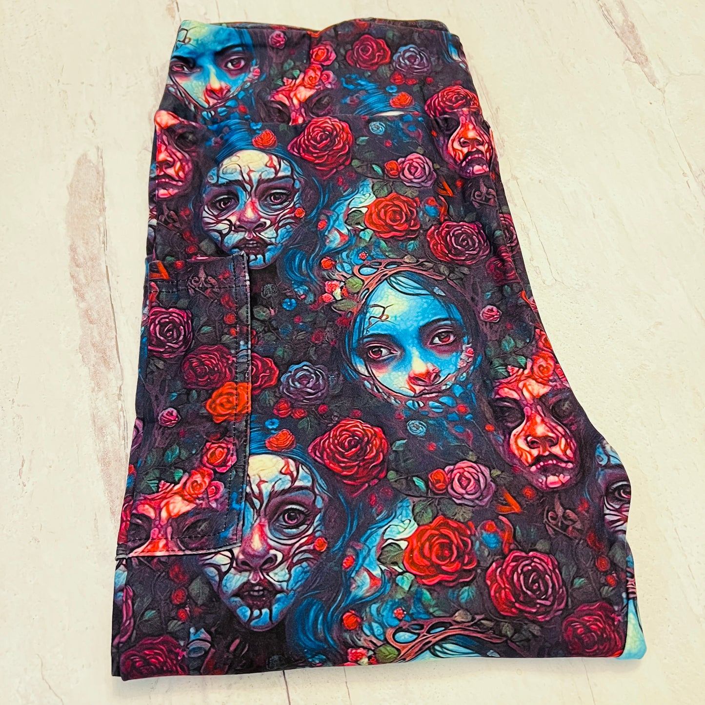 Goth Face Floral - Leggings with Pockets